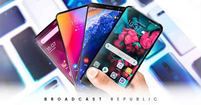 Smartphone Industries Faces Major Setbacks due to Economic Crisis of Pakistan | Broadcast Republic